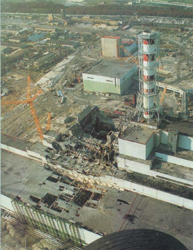 http://www.ukrainianweb.com/images/chernobyl/chernobyl_reactor.jpg